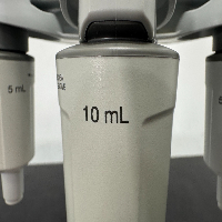 Eppendorf Research Plus Single Channel Pipettes and Stand image 3